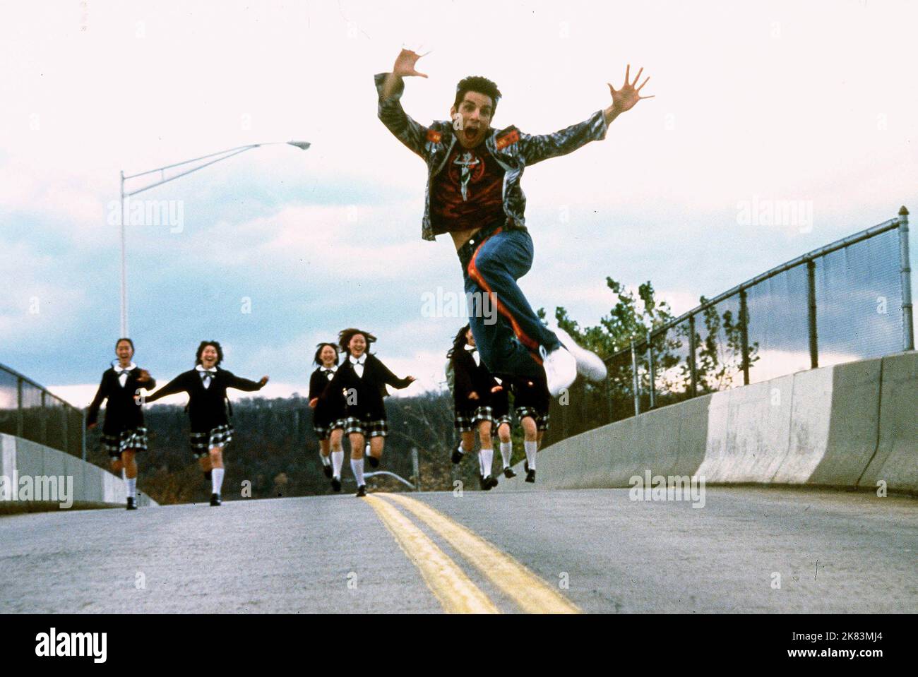 Ben Stiller Film: Zoolander (USA/DE 2001) personaggi: Derek Zoolander regista: Ben Stiller 28 Settembre 2001 **ATTENZIONE** questa foto è solo per uso editoriale ed è il copyright di PARAMOUNT e/o del fotografo assegnato dalla Film o dalla Società di produzione e può essere riprodotto solo da pubblicazioni in concomitanza con la promozione del suddetto Film. È necessario un credito obbligatorio per PARAMOUNT. Il fotografo deve essere accreditato anche quando è noto. Nessun uso commerciale può essere concesso senza l'autorizzazione scritta della Film Company. Foto Stock