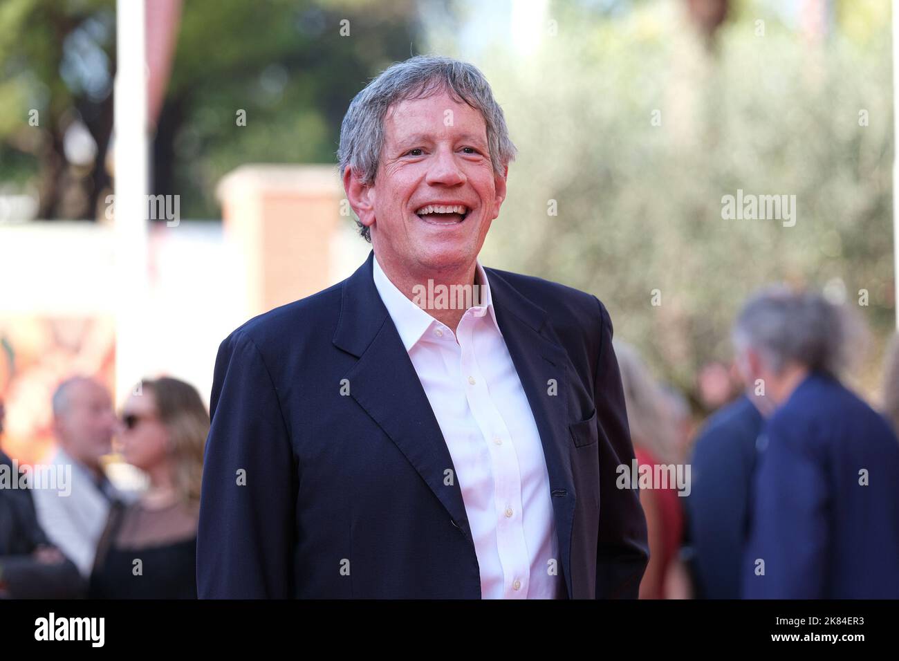 Roma, Italia. 20th Ott 2022. Riccardo Rossi per il film 'souvenir d'Italie' su tappeto rosso durante il Festival del Cinema di Roma. (Foto di Elena Vizzoca/Pacific Press) Credit: Pacific Press Media Production Corp./Alamy Live News Foto Stock