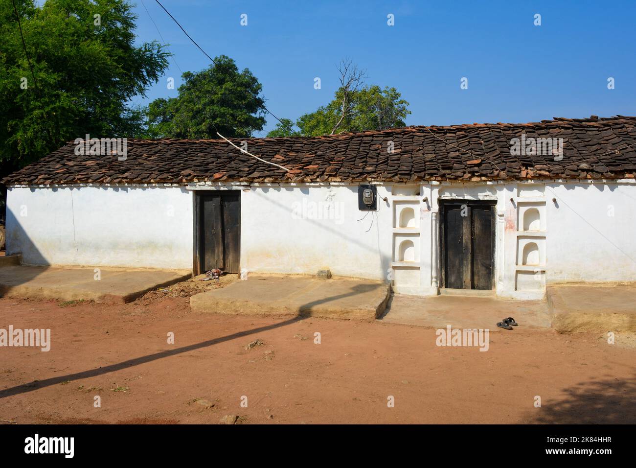 Casa in un villaggio, Madhya Pradesh, India. Foto Stock