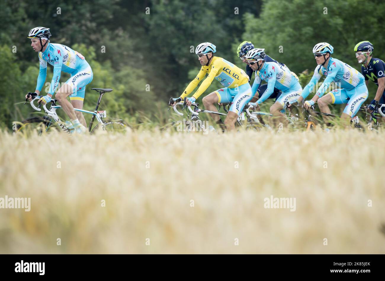 Astana Lieuwe Westra team Astana guida il suo compagno di tè Vincenzo Nibali, seguito da Michele Scarponi e Jakob Fuglsang Foto Stock