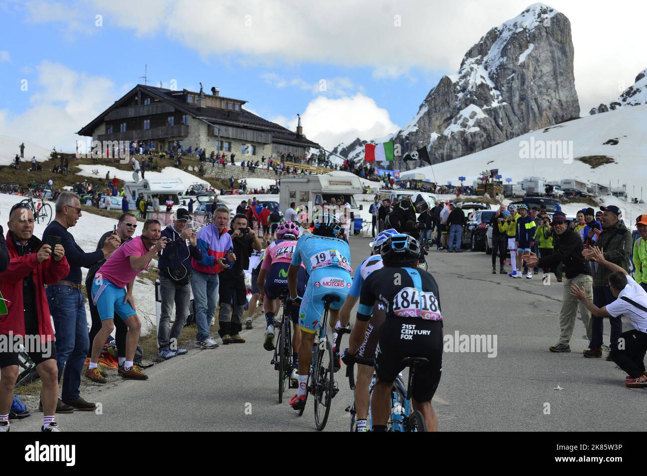 Giro d'Italia tappa 14, Alpago - Corvara km. 210 GPM sul Passo Giau Foto Stock