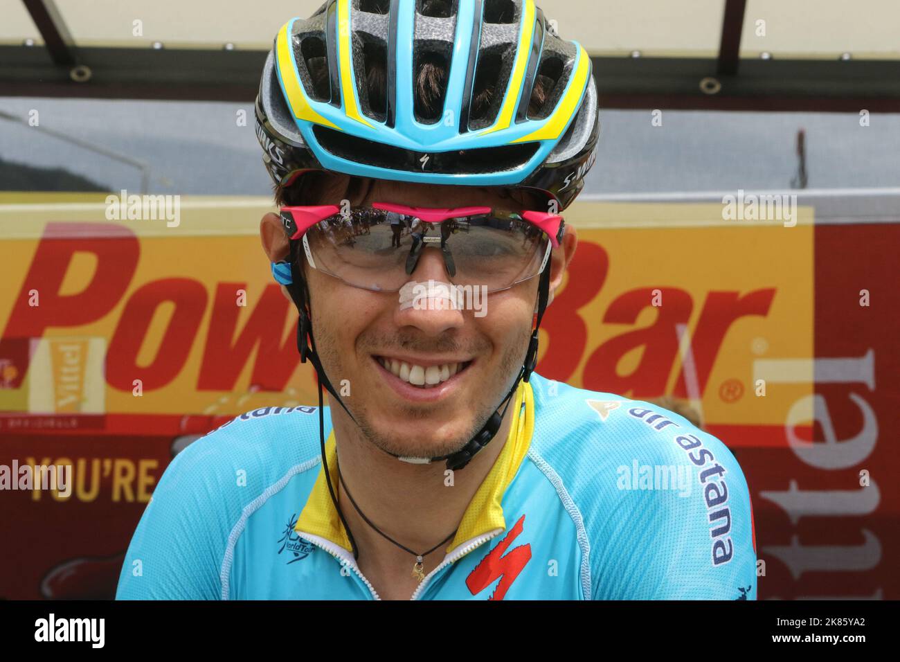 Italiano - Diego Rosa - Astana al via la gara di Albertville Stage 19 -  Tour de France 2016 Foto stock - Alamy