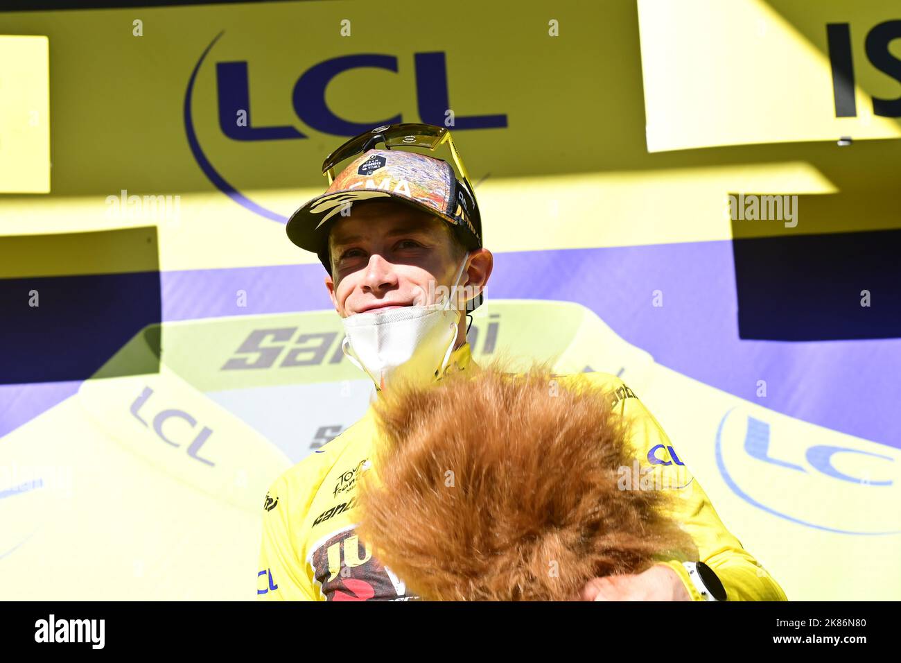 Huez, Francia, 14th luglio 2022. Jonas Vingegaard di Danimarca e il Team Jumbo-Visma visto durante la fase 12 del Tour De France, Briancon a Alpe dâ Huez. Credit: Pete Goding/Alamy Live News Foto Stock