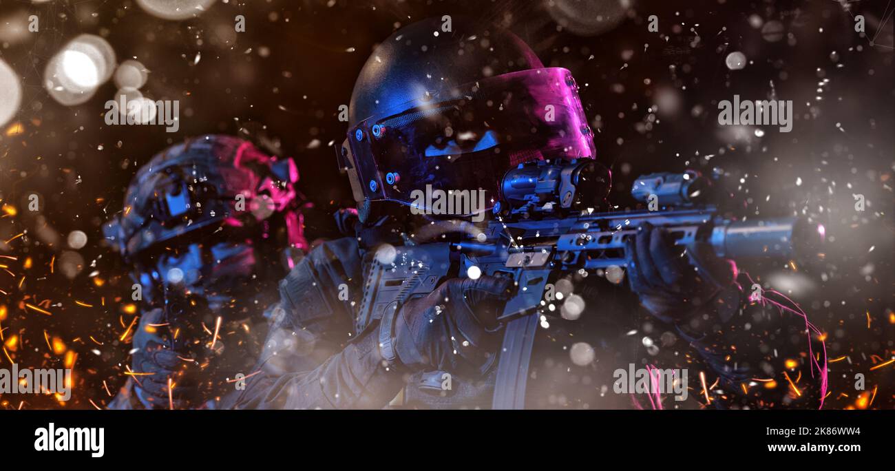 I soldati di guerra moderni al buio con munizioni da combattimento e armi nelle mani di laser-vista attrezzati sono in ordine di battaglia. Supporti misti. Foto Stock