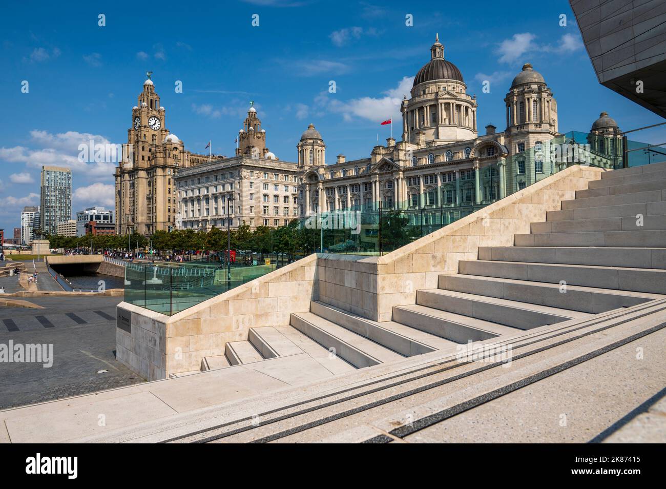 Le tre grazie sul lungomare di Liverpool, Liverpool, Merseyside, Inghilterra, Regno Unito, Europa Foto Stock