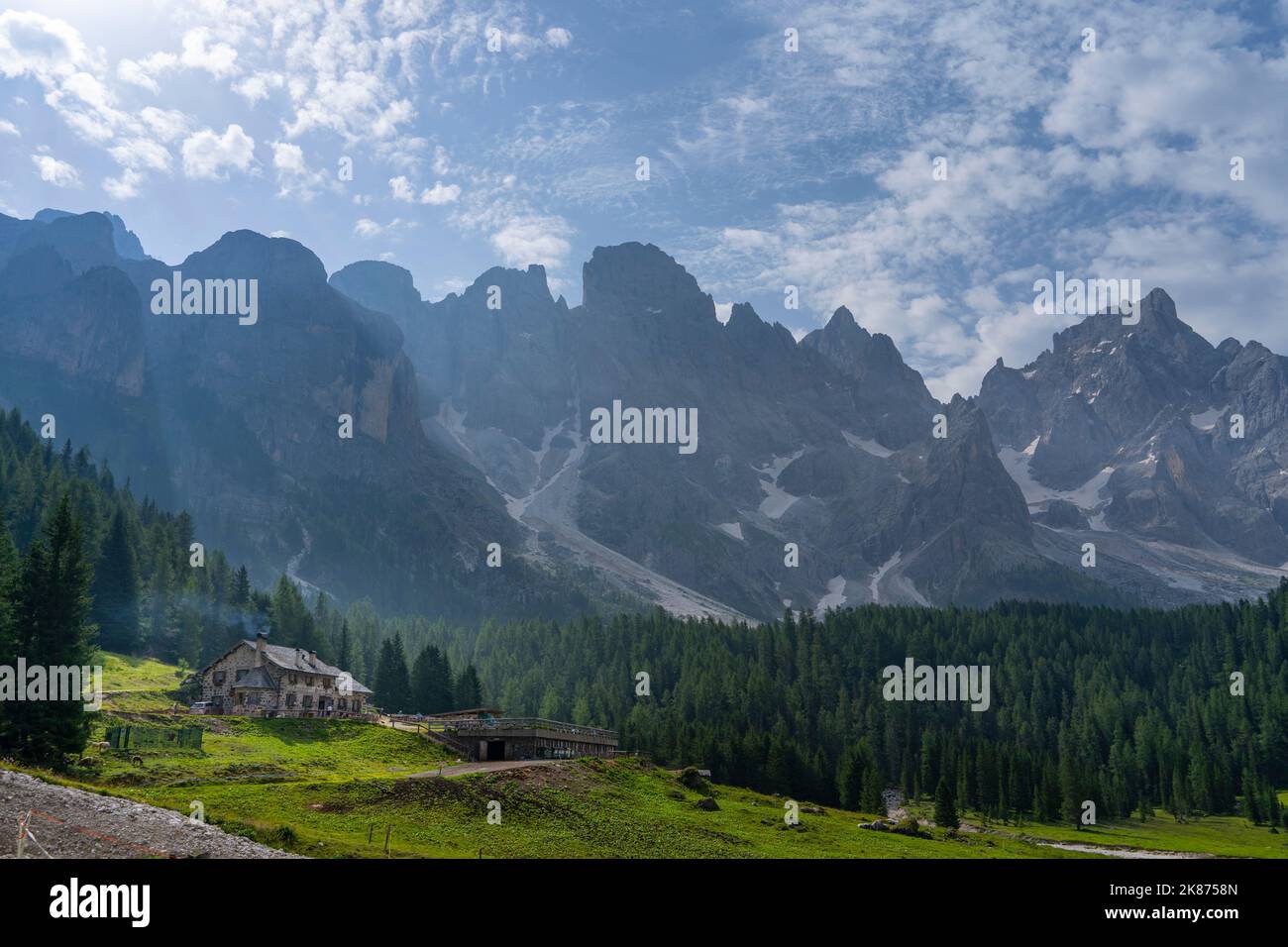 Malga Venegiotta, Val Venegia, Parco pale di San Martino, Dolomiti, Trentino, Italia, Europa Foto Stock