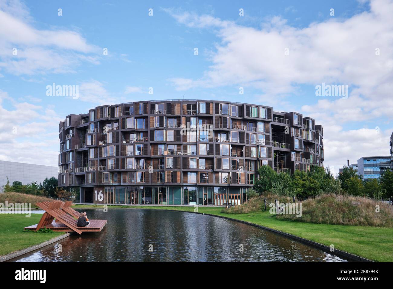 Copenaghen, Danimarca - Settembre 2022: Il dormitorio Tietten Residence Hall progettato da Lundgaard, Tranberg. Tietgenkollegiet è un alloggio per studenti Foto Stock