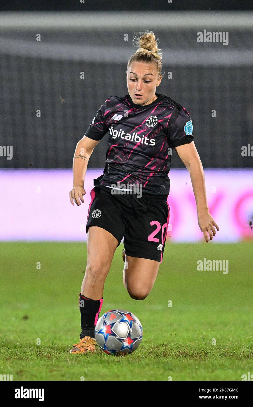 Giada Greggi di AS Roma durante la partita UEFA Women Champions League 2022 2023, Domenico Francioni Stadium, Roma contro Slavia Praha 20 ottobre 2022 (Photo by AllShotLive/Sipa USA) Credit: Sipa USA/Alamy Live News Foto Stock