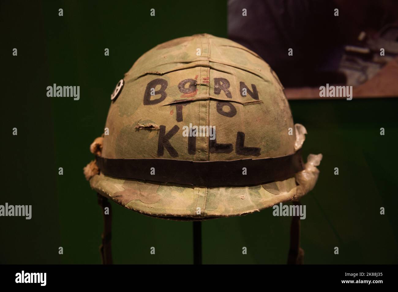 Casco in giacca completamente metallica Foto Stock