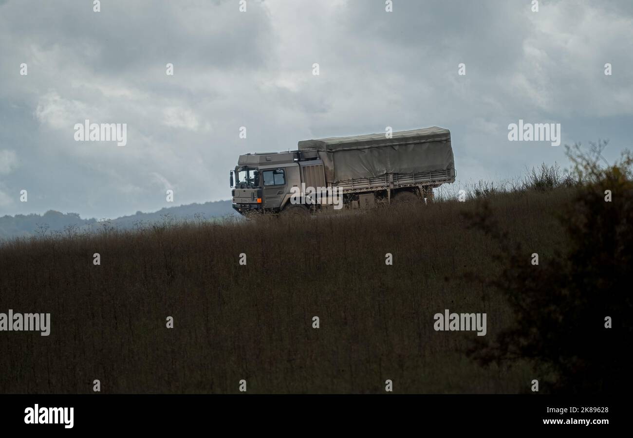 Esercito britannico UOMO SV 4x4 logistica camion in azione Foto Stock