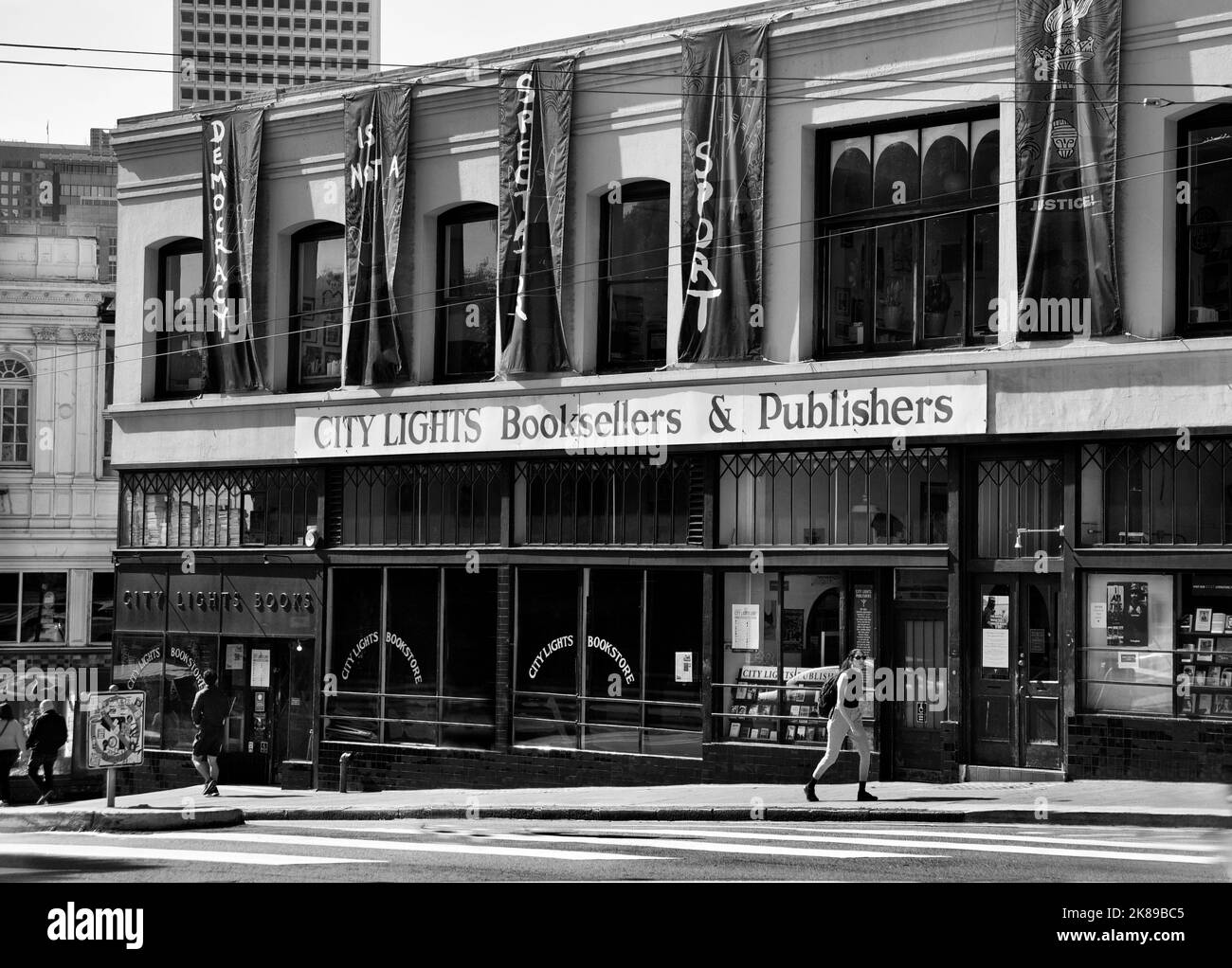 La storica libreria City Lights Booksellers nel quartiere North Beach di San Francisco, California. Foto Stock