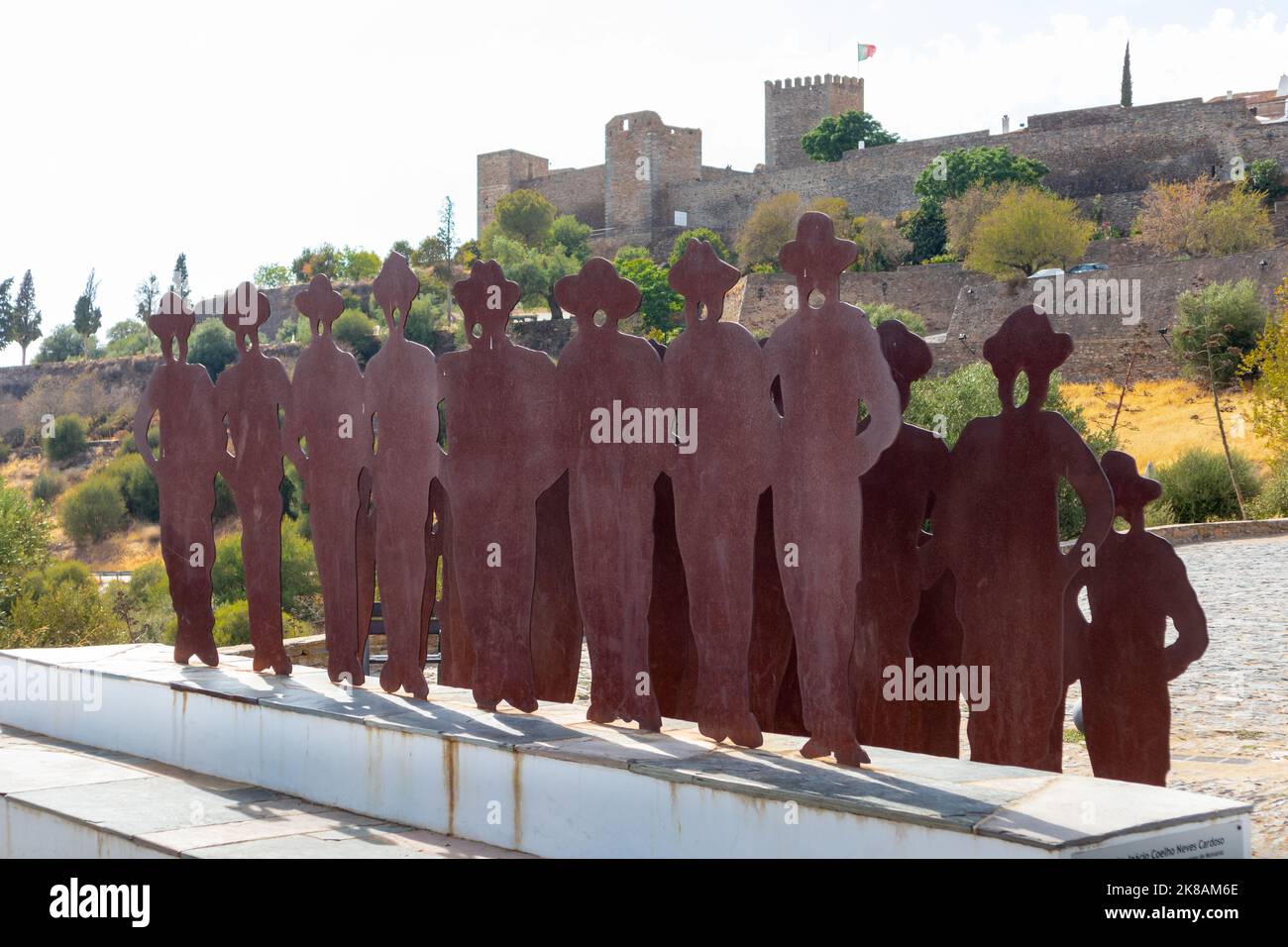 Portogallo, 2022 agosto: Tributo al canto Alentejano, monumento a Monsaraz, Alentejo, Portogallo Foto Stock