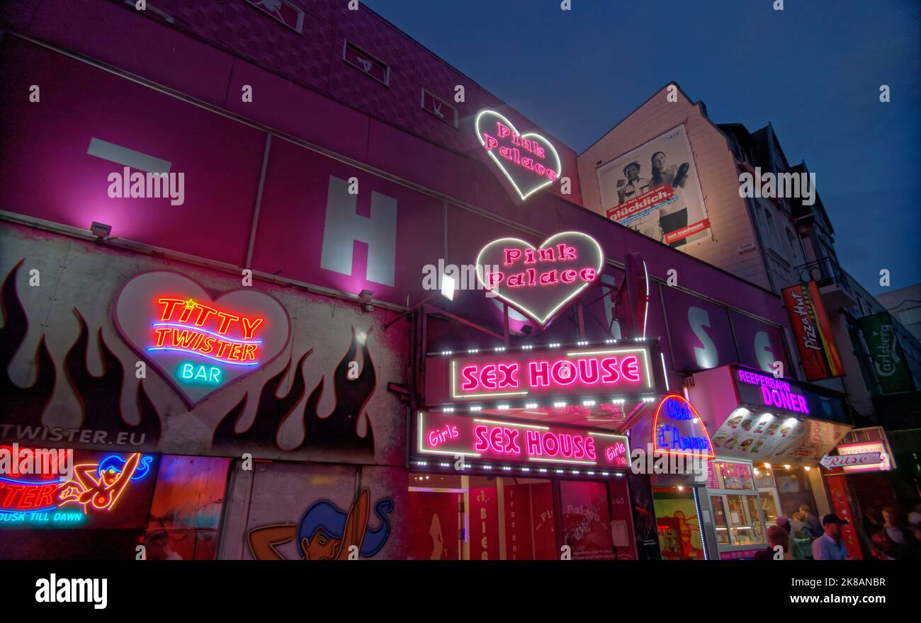 Reeperbahn, St. Pauli, Amburgo, Deutschland, Europa Foto Stock
