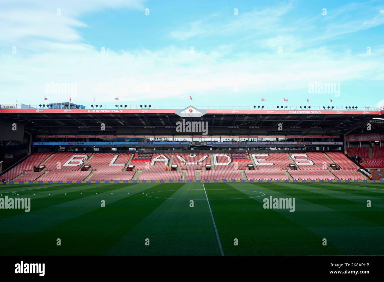 Sheffield, Regno Unito. 22nd Ott 2022. Vista generale di Bramhall Lane prima della partita del Campionato Sky Bet Sheffield United vs Norwich City a Bramall Lane, Sheffield, Regno Unito, 22nd ottobre 2022 (Foto di Steve Flynn/News Images) a Sheffield, Regno Unito il 10/22/2022. (Foto di Steve Flynn/News Images/Sipa USA) Credit: Sipa USA/Alamy Live News Foto Stock