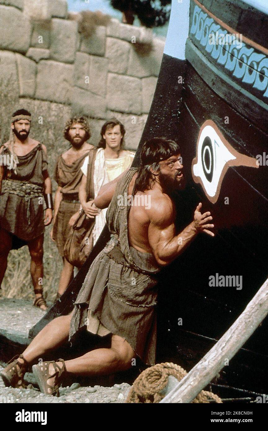 Brian Thompson Film: Jason e gli Argonauti (2000) personaggi: Hercules regista: Nick Wanting 07 maggio 2000 **AVVERTENZA** questa fotografia è solo per uso editoriale ed è copyright del MARCHIO DI INTRATTENIMENTO e/o del fotografo assegnato dalla Film o dalla Production Company e può essere riprodotta solo da pubblicazioni in concomitanza con la promozione del film di cui sopra. È richiesto un credito obbligatorio per L'INTRATTENIMENTO. Il fotografo deve essere accreditato anche quando è noto. Nessun uso commerciale può essere concesso senza autorizzazione scritta da parte della Film Company. Foto Stock