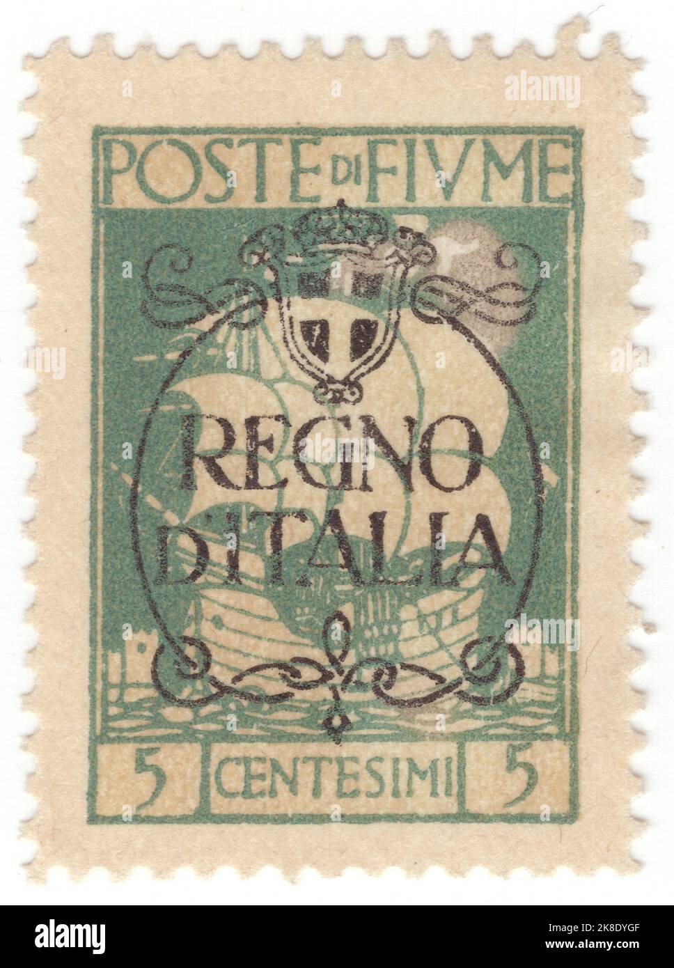 FIUME - 1924 febbraio 22: Francobollo da 50 centesimi blu opaco e buff pallido raffigurante la Statua di San Vito. Seconda Assemblea costituente Foto Stock