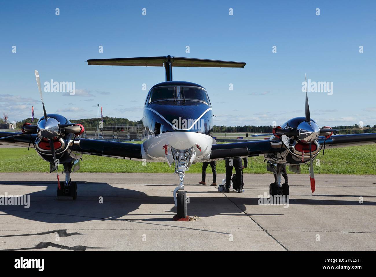 Aeroplano a motore doppio al salone aereo, Mirabel, Provincia del Quebec, Canada Foto Stock