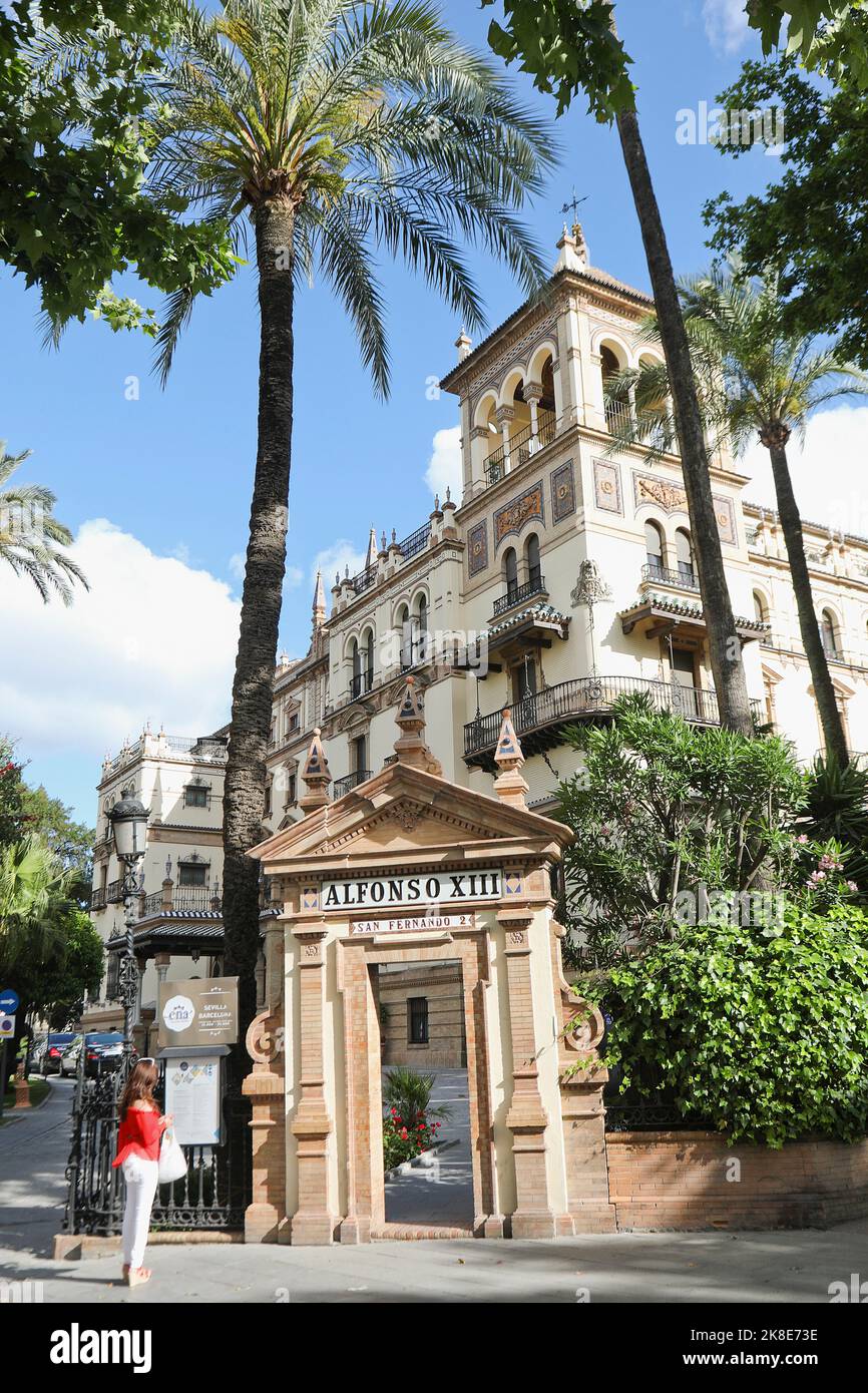 Gran Hotel Alfonso XII, architetto Anibal Gonzalez. Architettura, edificio, storico, Ostello, Siviglia, Andalucia, Spagna Foto Stock