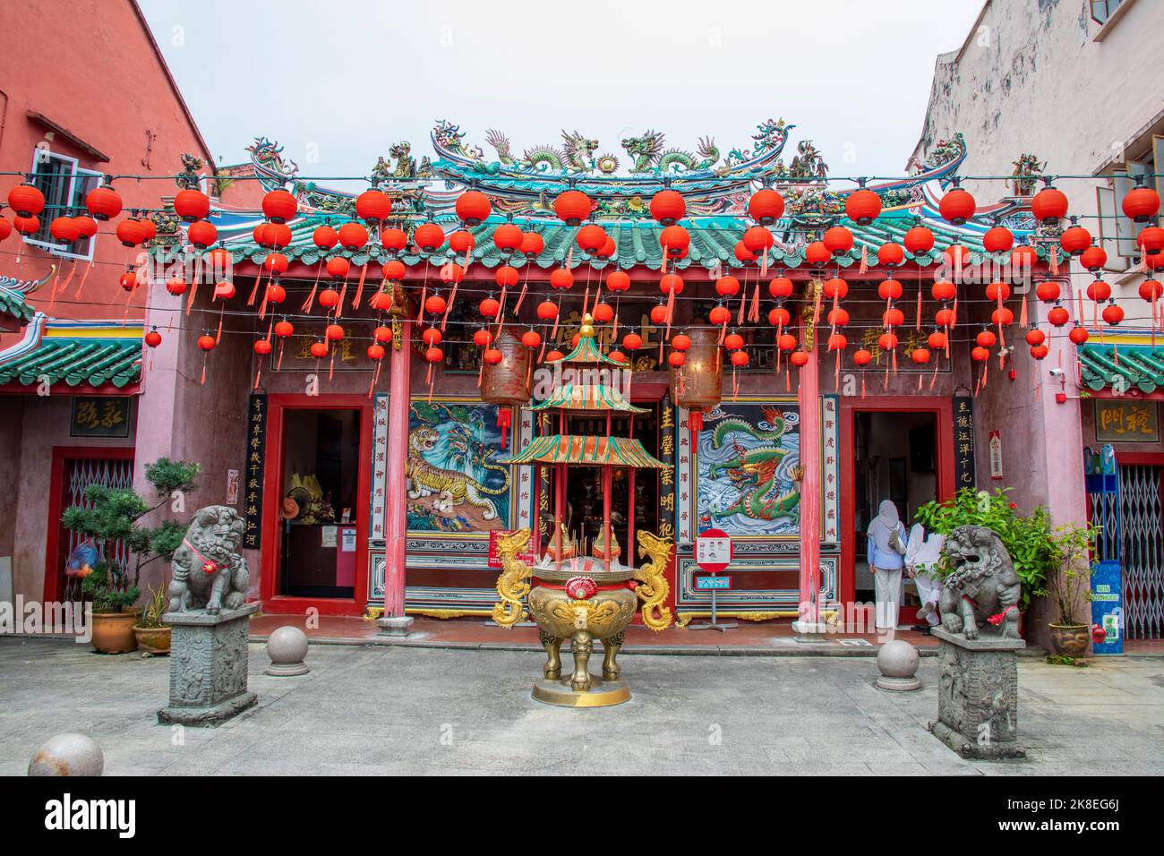 Kuching Malaysia 3rd settembre 2022: La vista esterna del tempio Hiang Thian Siang ti (divinità del Nord) (Teochew) Foto Stock