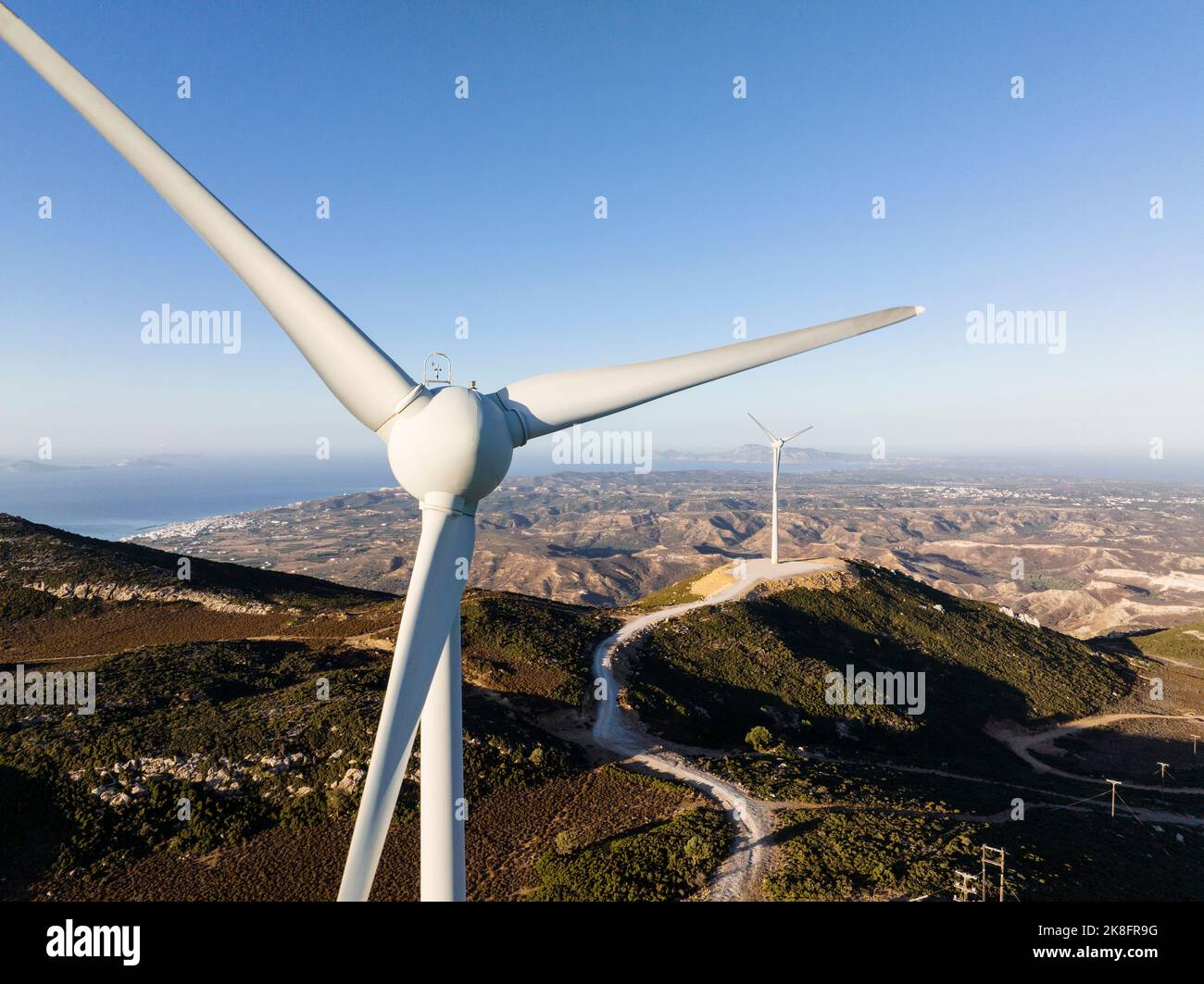 Grecia, Egeo, Kos, turbine eoliche all'alba Foto Stock