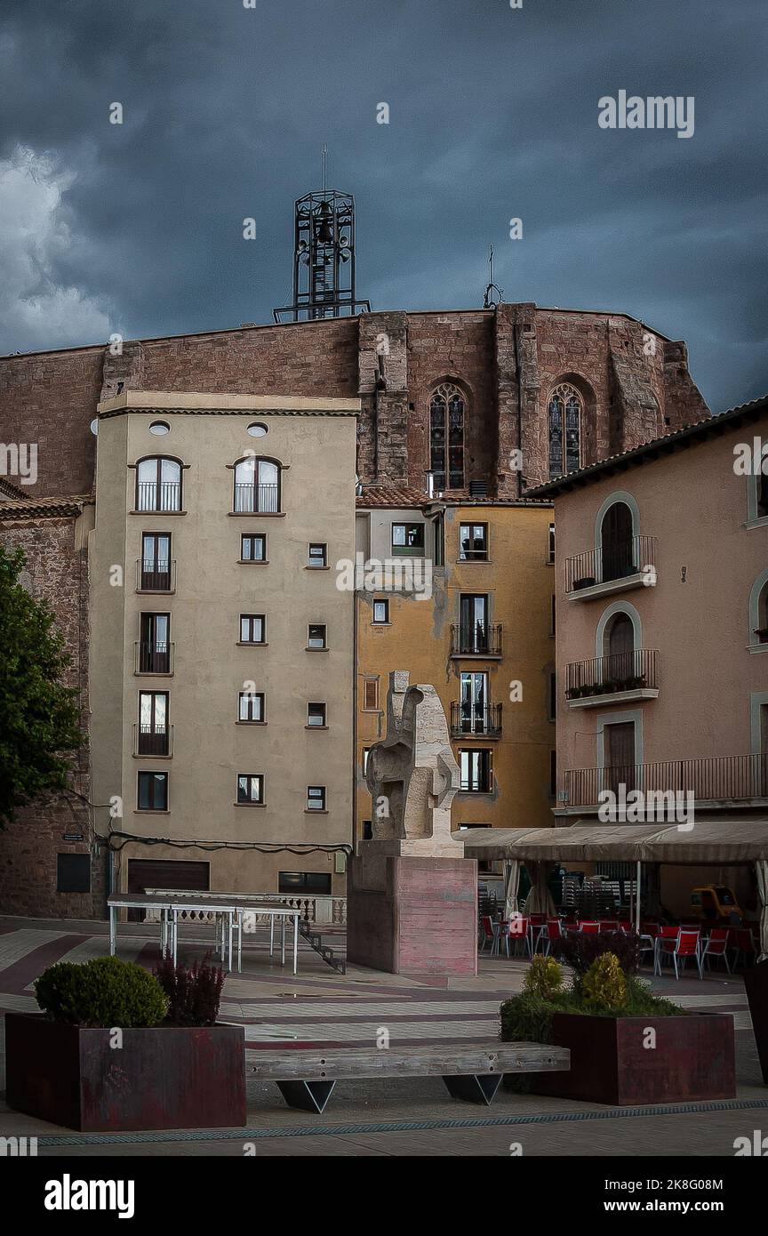 Borgo medievale di Cardona, provincia di Barcellona, Catalogna, Spagna, famoso per la sua montagna di sale. Foto Stock