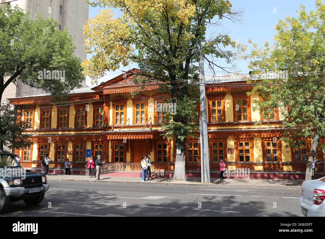 Ex Collegio di Kolpakovskiy, Gogol Street, Almaty, Regione di Almaty, Kazakistan, Asia centrale Foto Stock