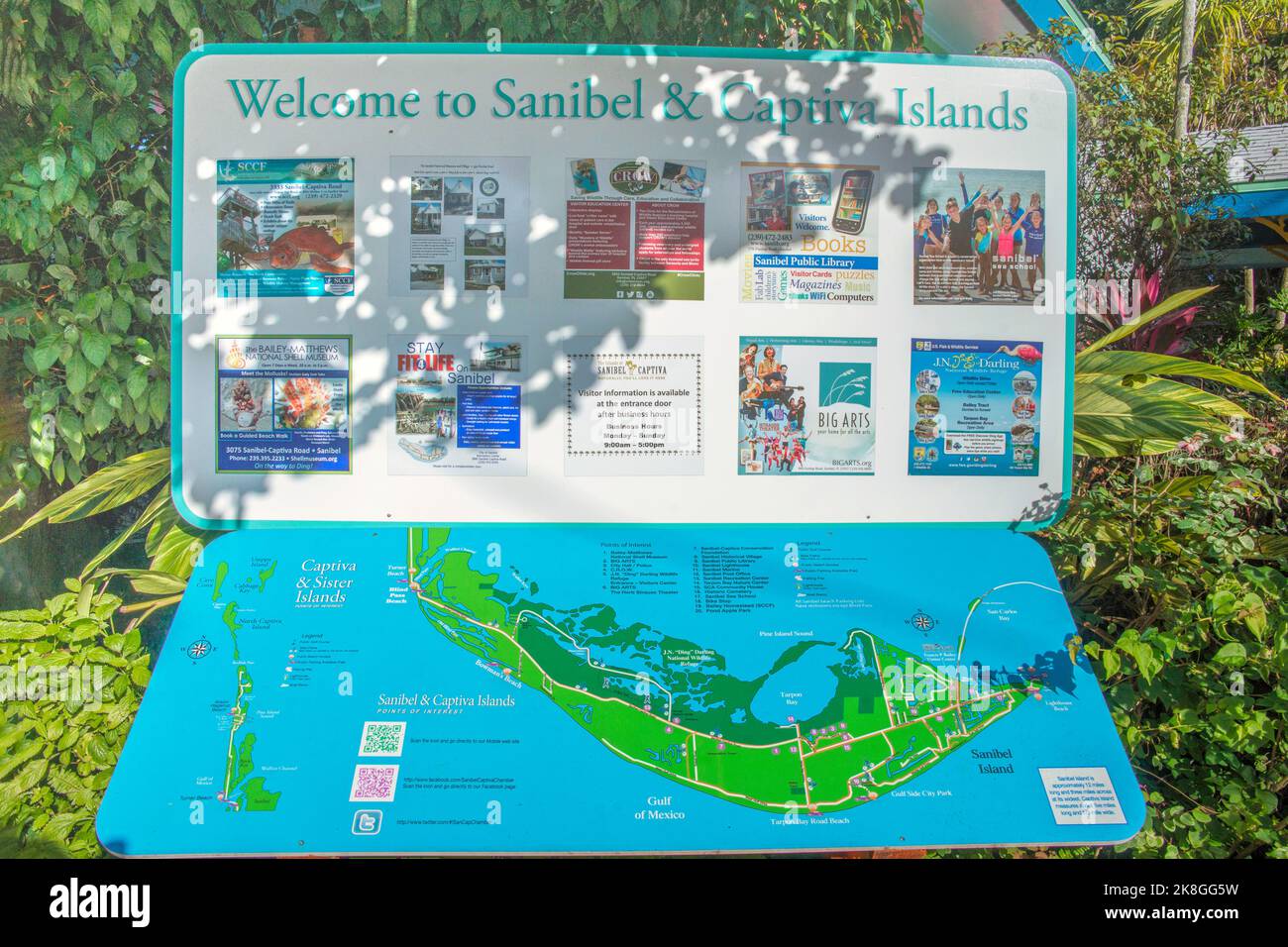 Visualizza la mappa delle isole Sanibel e Captiva con pubblicità isolana prima dell'uragano Ian in Florida. Foto Stock