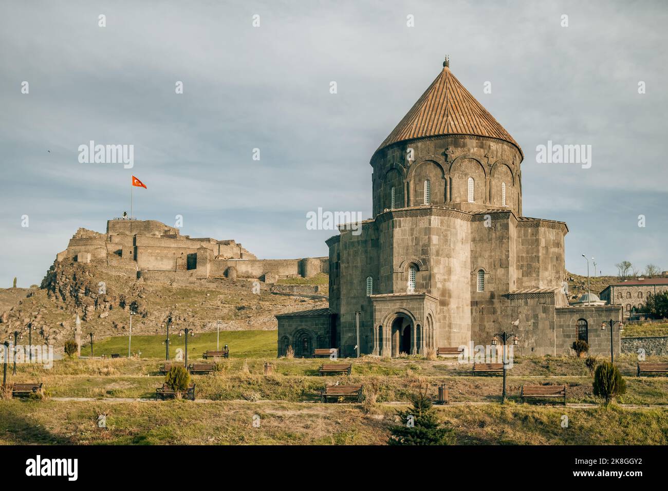 Moschea di Kars Kumbet, antica chiesa armeno dei dodici Apostoli a Kars, Turchia Foto Stock