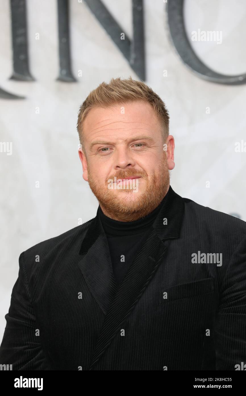 Owain Arthur partecipa alla prima mondiale di "The Lord of the Rings: The Rings of Power" a Leicester Square, Londra. Foto Stock