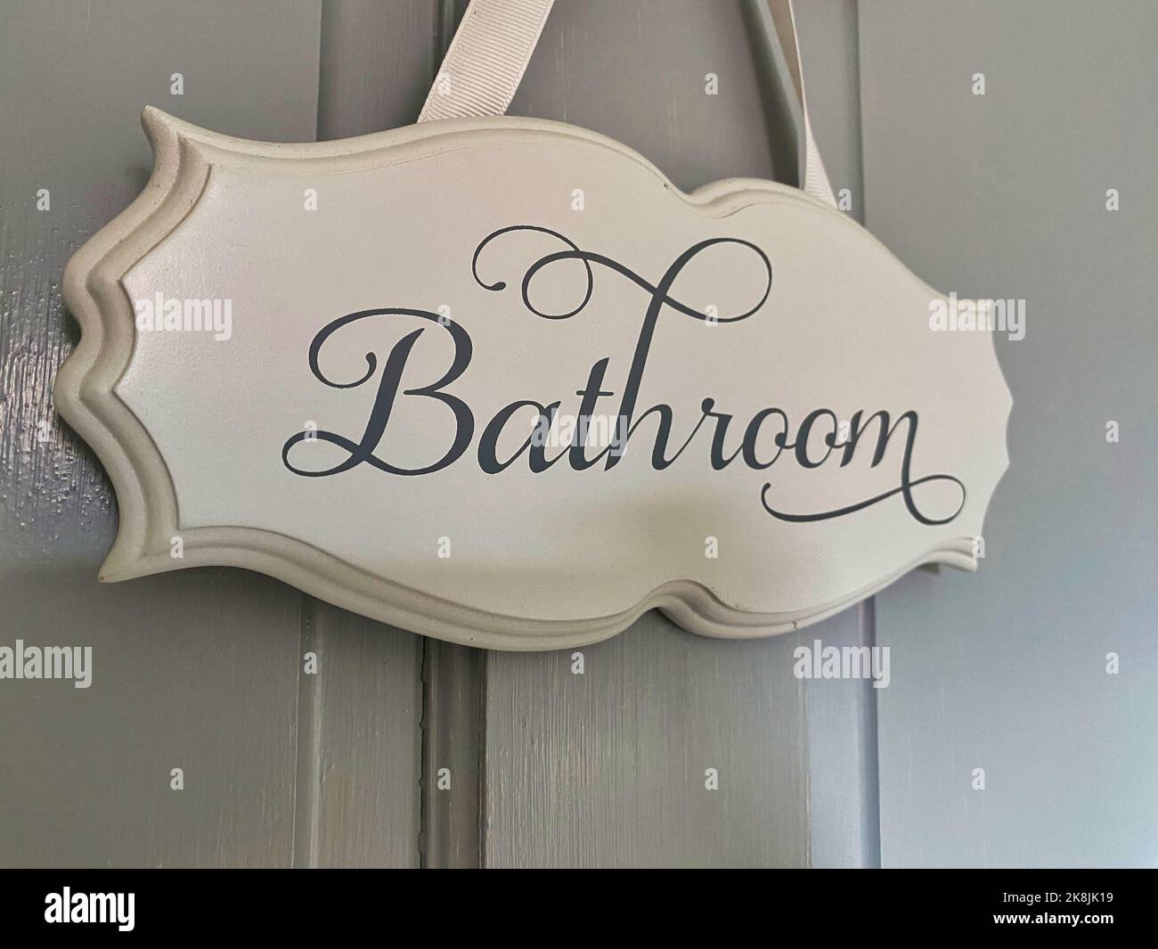 Mockup di cartello per bagno interno | PSD Premium