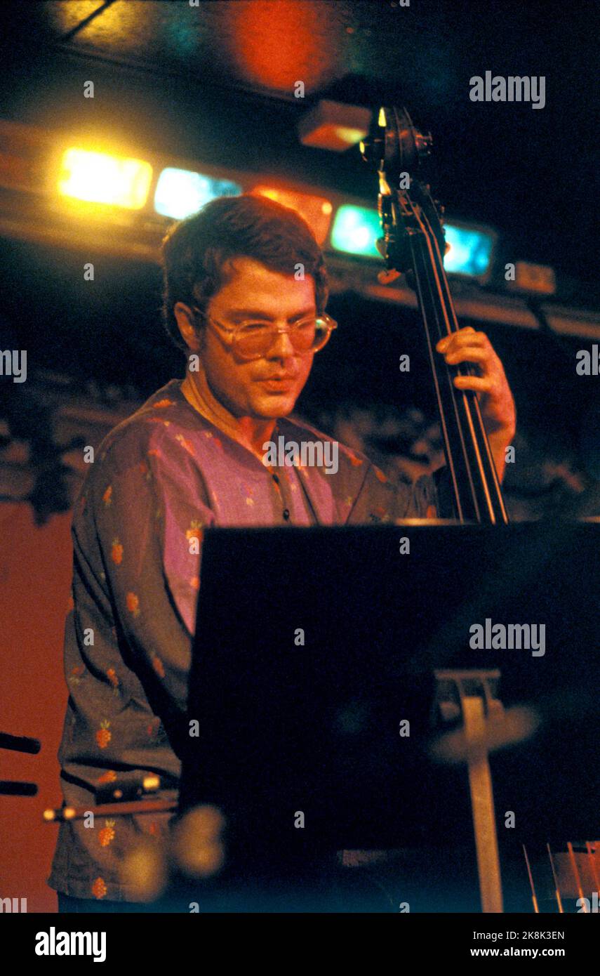 Oslo 19791109: Charlie Halden, musicista jazz (basso). Foto: Erik Thorberg / NTB / NTB Foto Stock