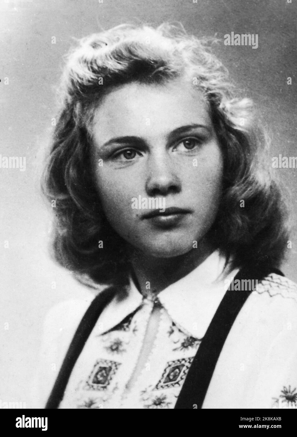 12 marzo 1949: L'omicidio di cioccolato. Una ragazza di otto anni è morta quando è entrata nel cioccolato avvelenato. Il cioccolato avvelenato è stato inviato per posta a Oddvar Eiken a Lund in Svezia. Il cioccolato proveniva da Carstein Brekke a Kristiansand. Era geloso della quercia che era con - ed in seguito si è impegnato a Randi Muren (nella foto), che anche Brekke aveva un altro buon occhio. Foto: Sconosciuta Foto Stock