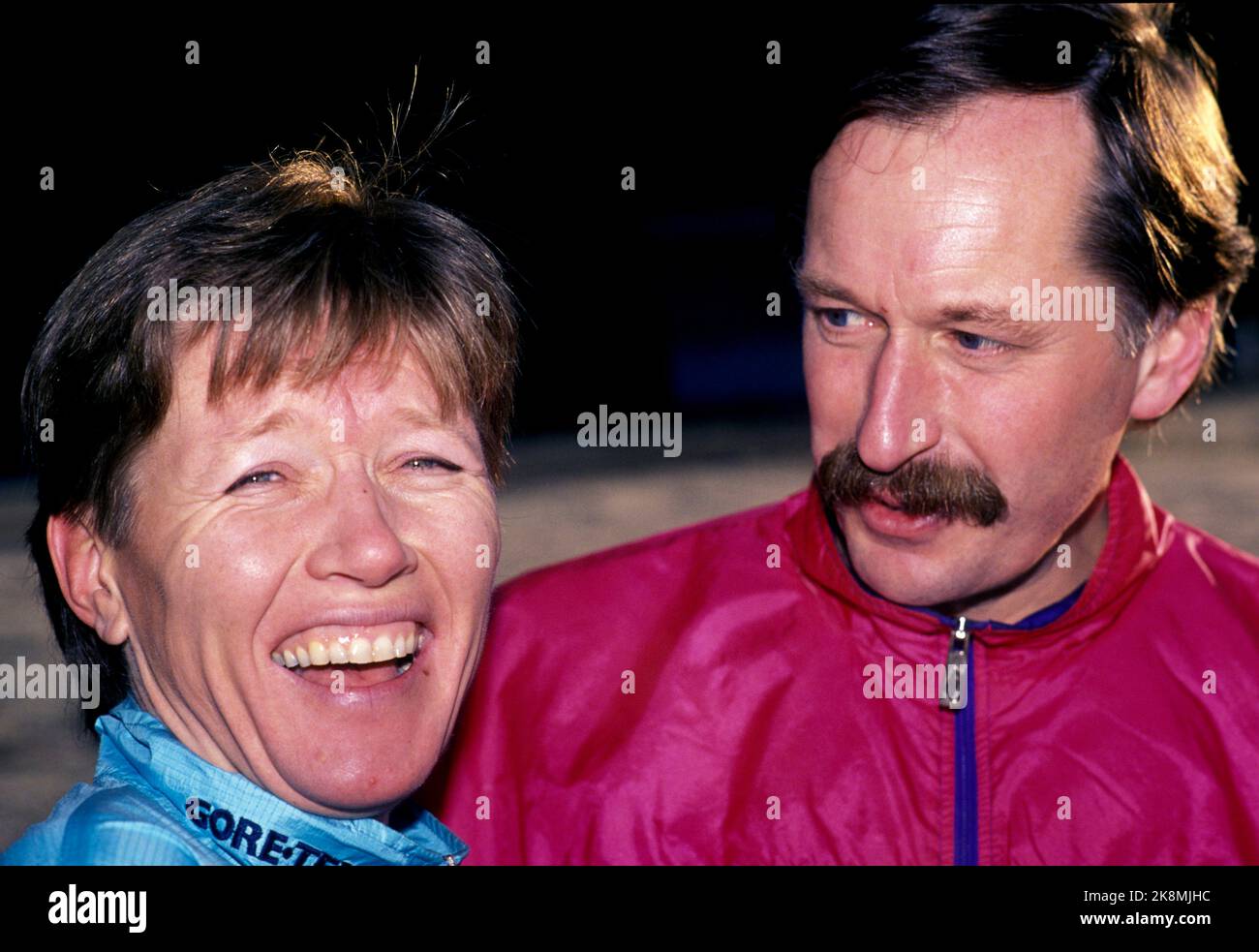 Oslo Febbraio 1991. Ingrid Kristiansen si allena con il suo allenatore, Johan Kaggestad. Foto; Dag E. Thorenfeldt / NTB Foto Stock