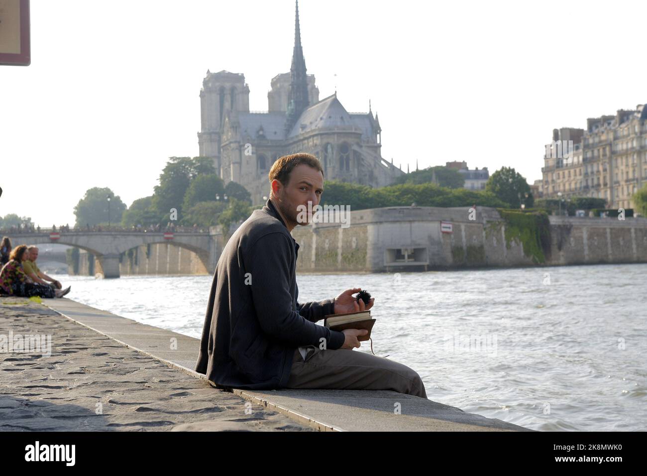 Cent pages blanches (film TV) anno: 2012 - Francia regista: Laurent Jaoui Marius Colucci basato sul romanzo di Cyril Massarotto Foto Stock