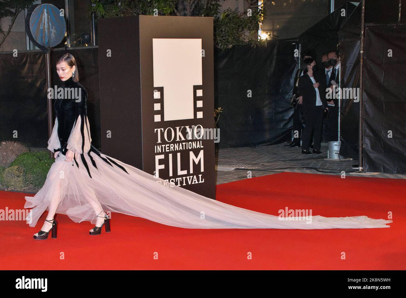 Tokyo, Giappone. 24th Ott 2022. L'attrice giapponese Erika Toda partecipa all'evento Red carpet per il Tokyo International Film Festival 2022 a Tokyo, Giappone, lunedì 24 ottobre 2022. Foto di Keizo Mori/UPI Credit: UPI/Alamy Live News Foto Stock