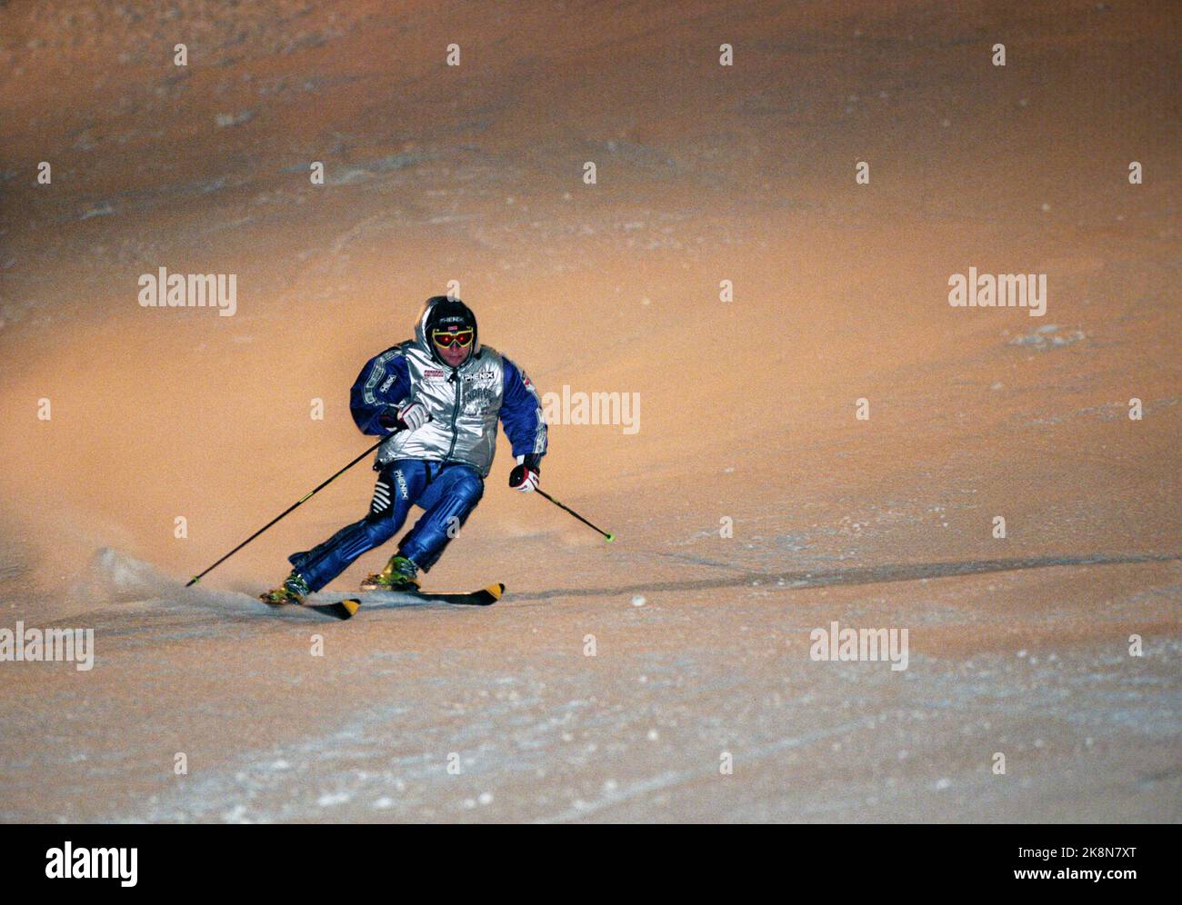Oslo 22 gennaio 1996. Lasse Kjus a Ingierbakken, primo allenamento dopo la caduta a Kitzbüel. Foto; Cornelius Poppe / NTB Foto Stock