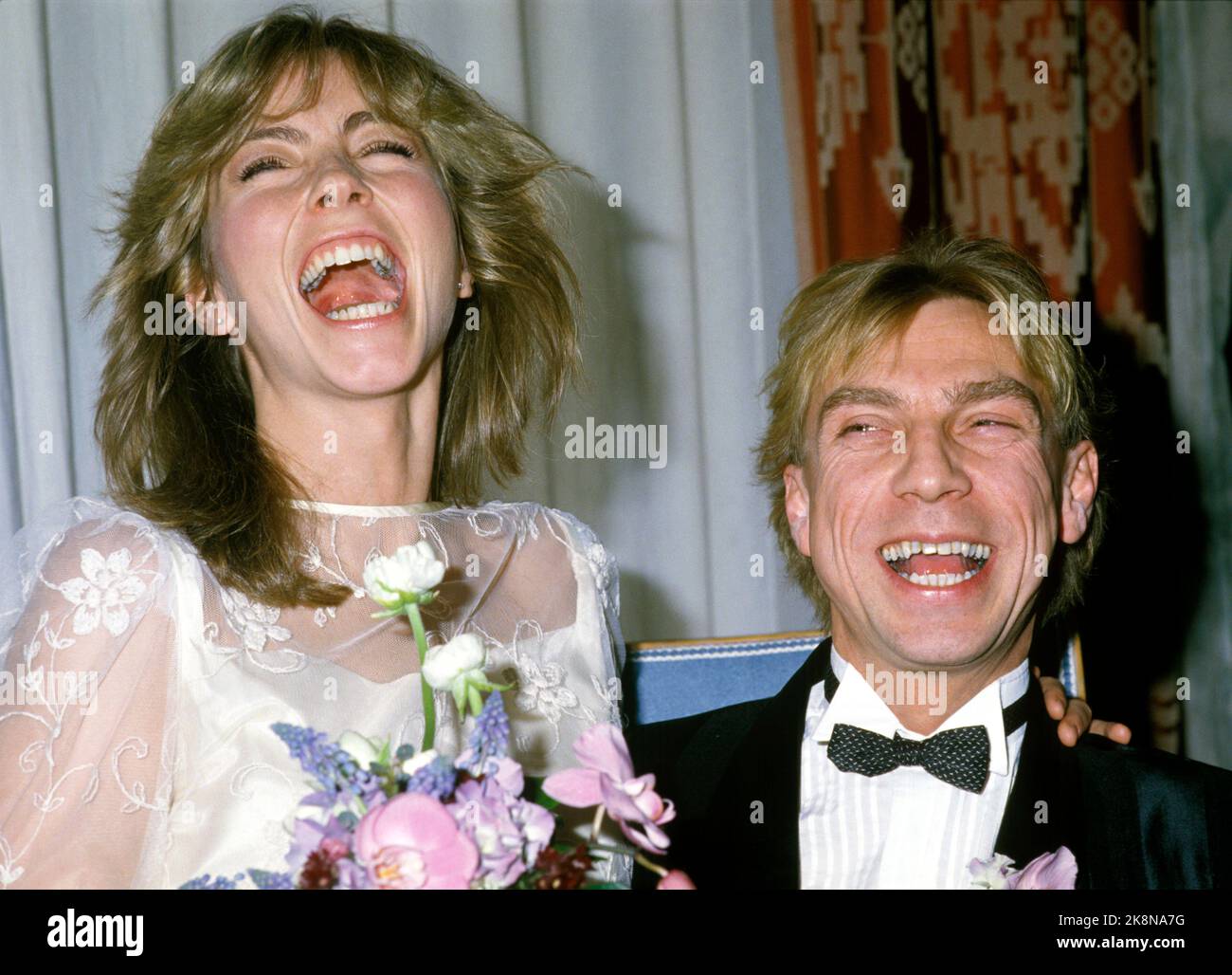 Oslo 1984-02: Matrimonio celebrità. Anita Skorgan e Jahn Teigen sono stati dedicati al municipio di Oslo il 17 febbraio 1984. Qui la coppia insieme. Foto: Bjørn Sigurdsøn / NTB / NTB Foto Stock