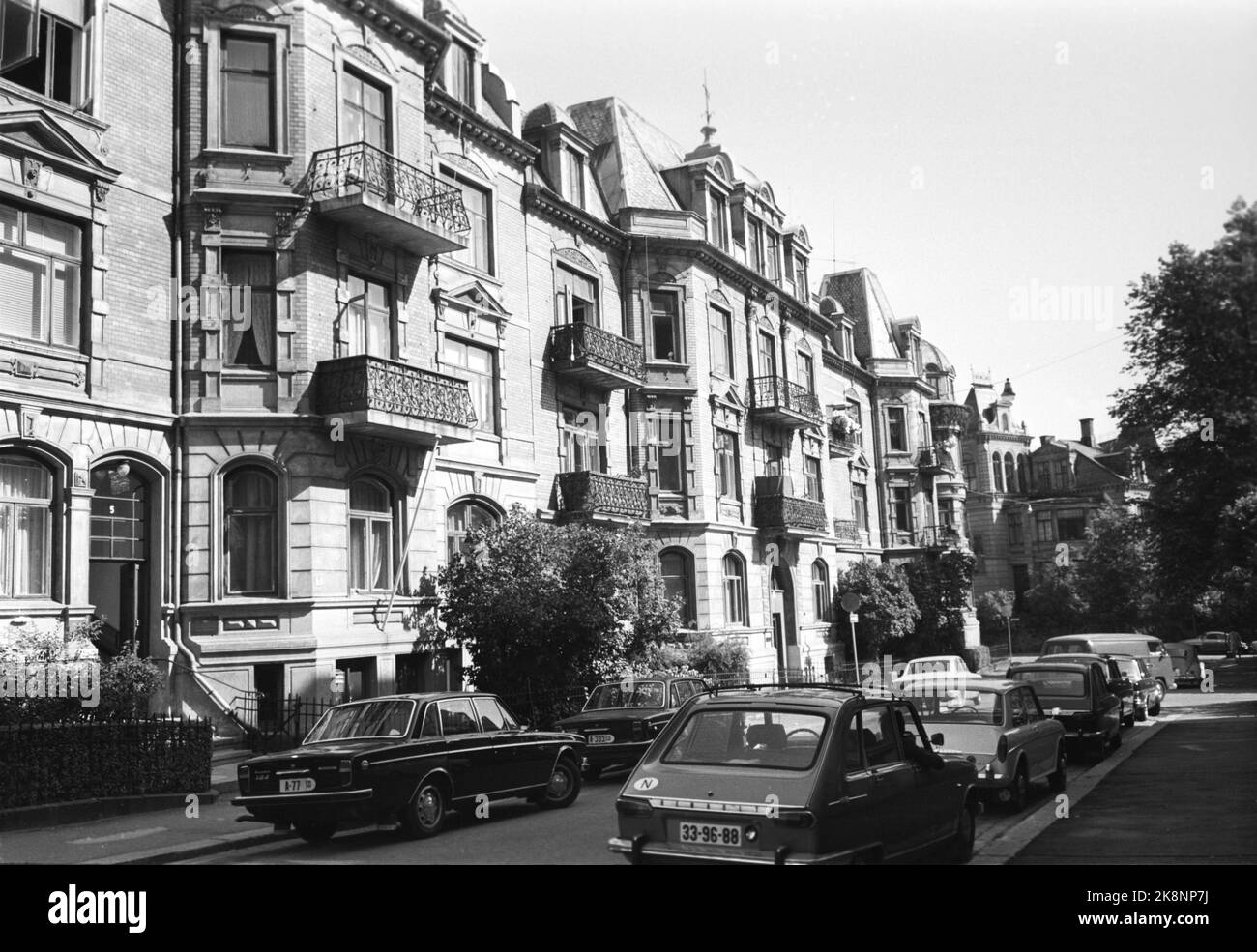 Oslo. 19710904. Aziende agricole urbane classiche sul margine ovest di Oslo. Balconi, elementi a timpano e dettagli barocchi. Foto: Ivar Aaserud / corrente / NTB Foto Stock
