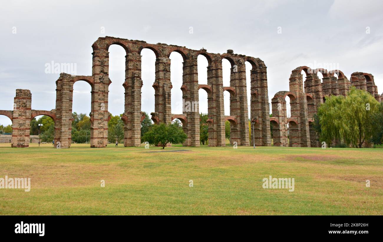 Acueducto romano de los Milagros en Mérida España Foto Stock