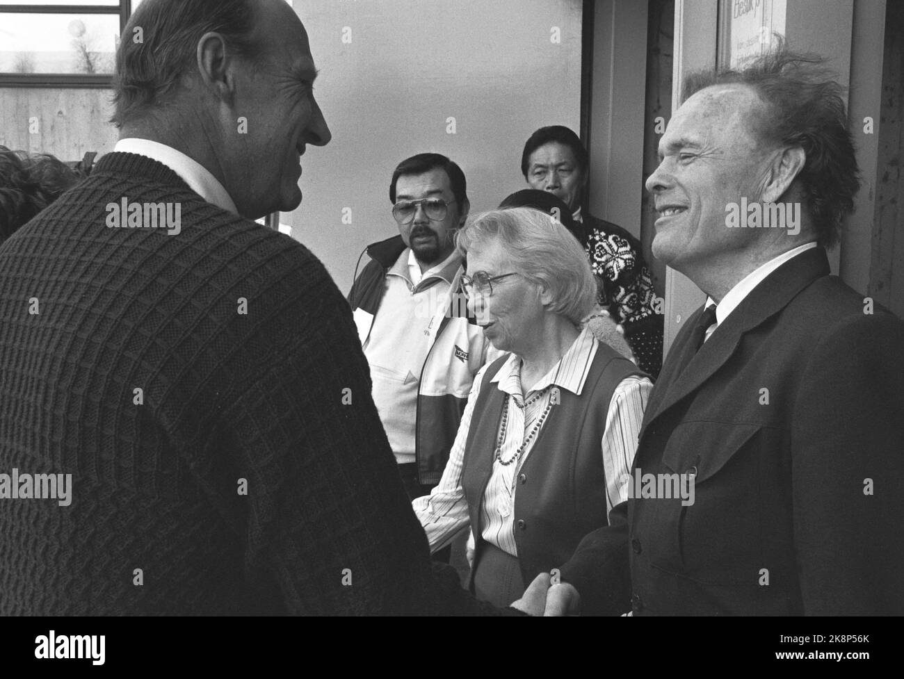Beitost len 17 aprile 1988 il principe ereditario harald saluta il sig