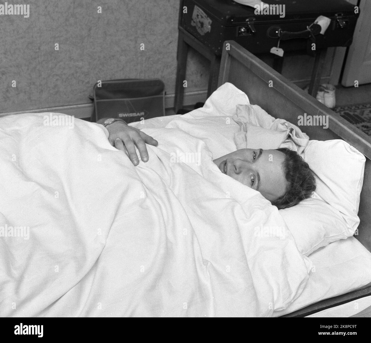 In bed 1960 immagini e fotografie stock ad alta risoluzione - Alamy
