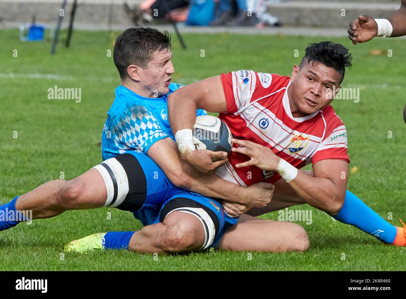 2022/23 DRV BL1 | München RFC vs Heidelberger RK. DARREN Tommy (Heidelberger RK HRK06). BOURNAC Thomas (Münchner RFC MRFC12) Foto Stock