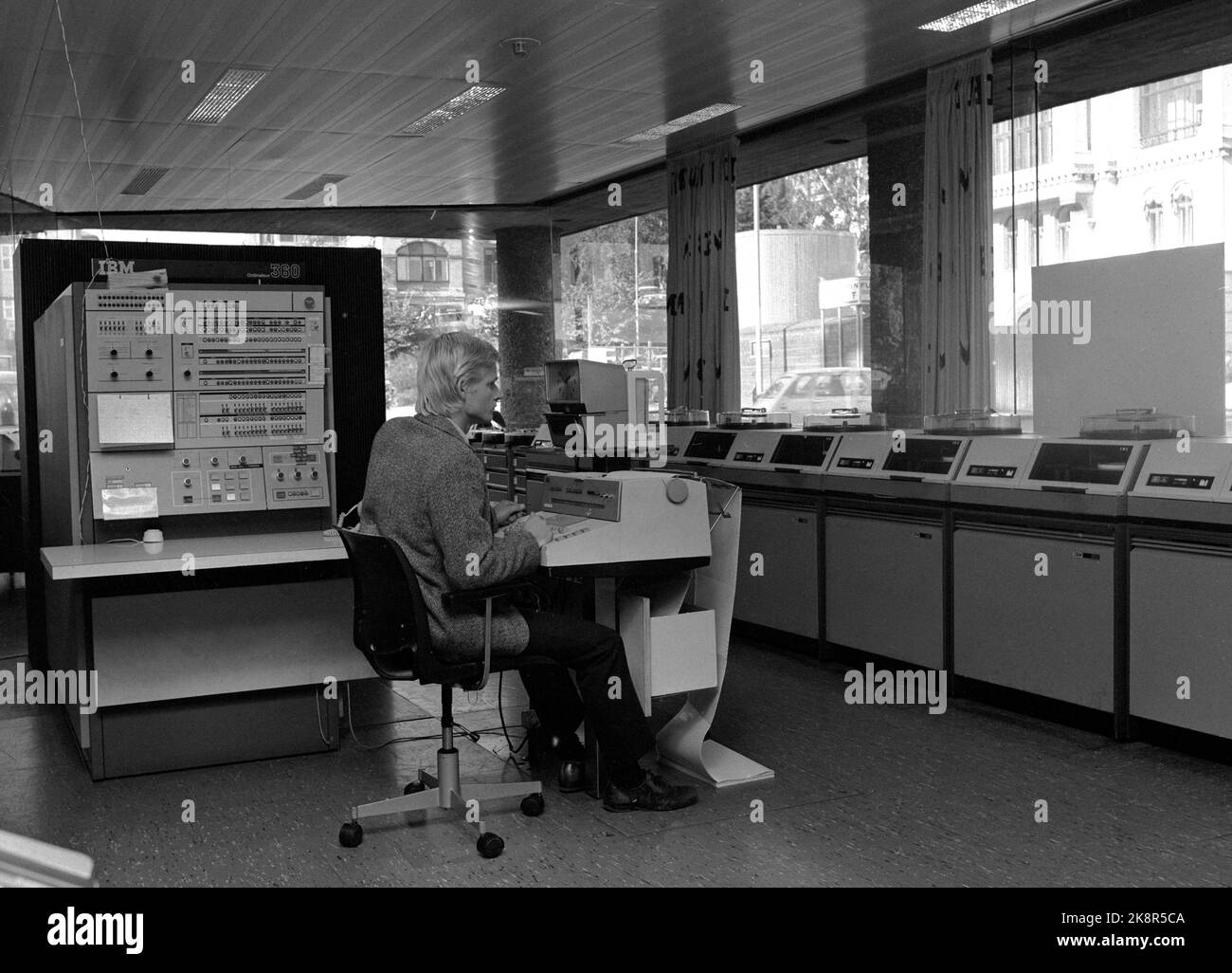 Oslo 19720919 elezioni CE / referendum sulla CE. Il computer nell'edificio IBM tiene traccia del conteggio dei voti. Foto. NTB / NTB Foto Stock