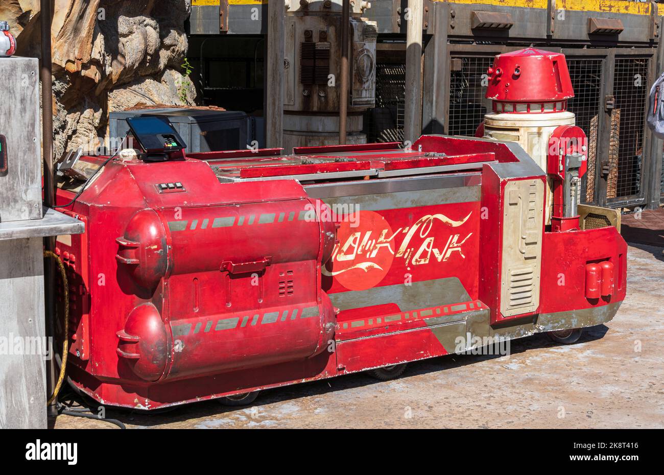 Carrello droid Coca-Cola al Galaxy's Edge, Hollywood Studios - Walt Disney World Resort, Lake Buena Vista, Florida, Stati Uniti Foto Stock