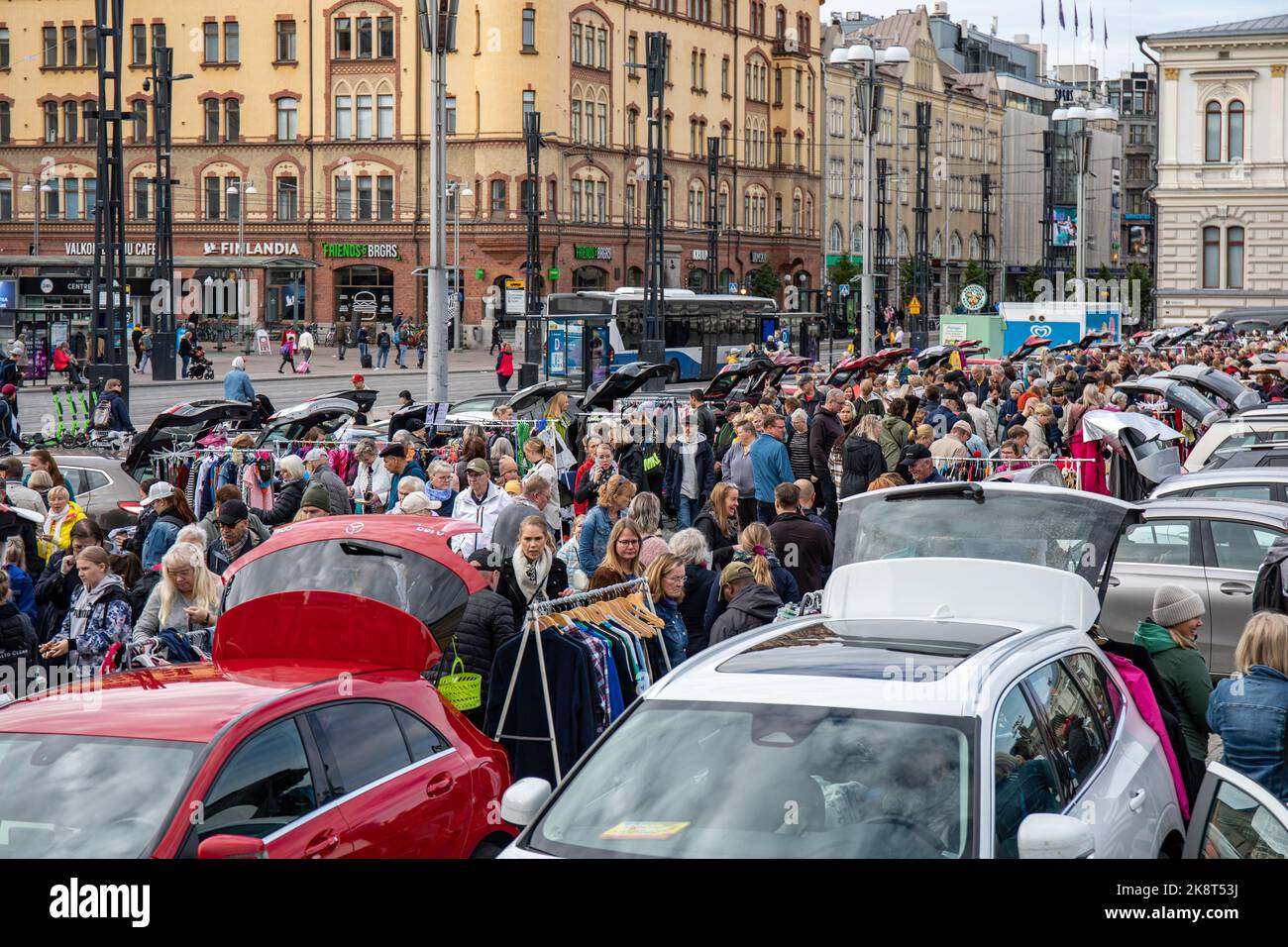 Vendita di stivali da auto a Keskustori, Tampere, Finlandia Foto Stock