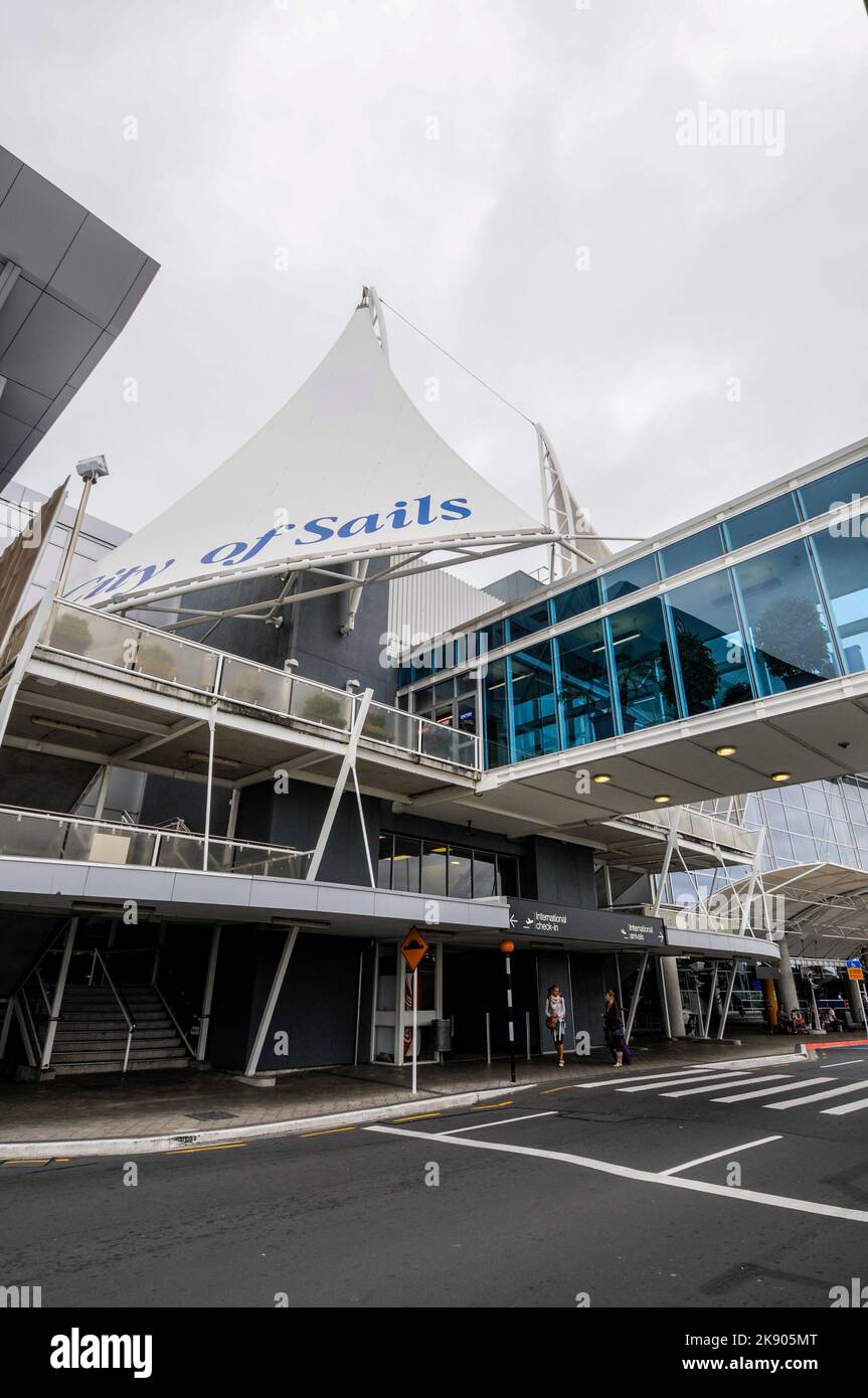 L'Aeroporto Internazionale di Auckland si trova vicino ad Auckland, conosciuta come la Città delle vele sull'Isola del Nord in Nuova Zelanda. Foto Stock