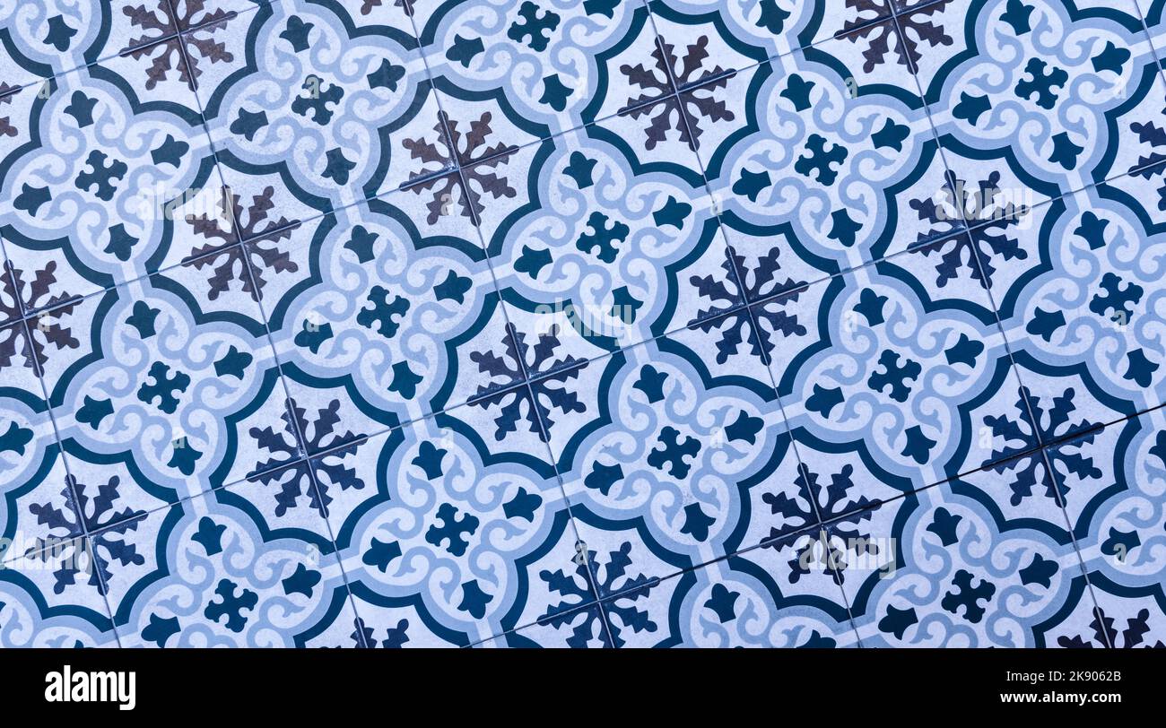 Pavimento blu e parete ceramica retro piastrelle sfondo modello. Foto Stock