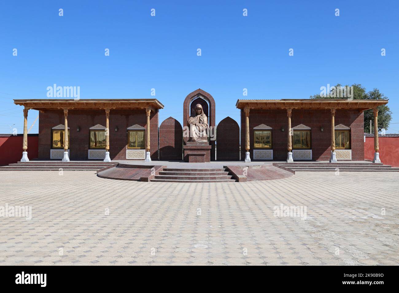 Memoriale di guerra, Moynaq, Repubblica autonoma di Karakalpakstan, Uzbekistan, Asia centrale Foto Stock