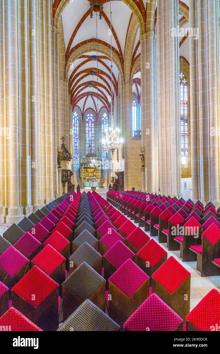 MUEHLHAUSEN, GERMANIA - 17 GENNAIO 2016: Chiesa di nostra Signora a Muelhausen, Germania. La città fu menzionata per la prima volta nel 967 e divenne molto importante in cent Foto Stock