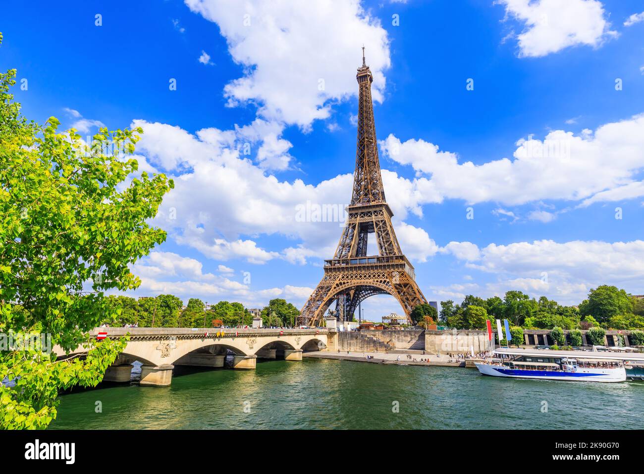 Parigi, la Torre Eiffel e la Senna. Parigi, Francia. Foto Stock